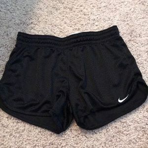 Mesh running shorts